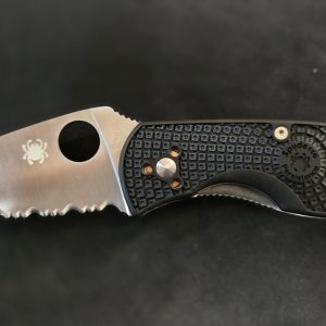 Spyderco — Persistence