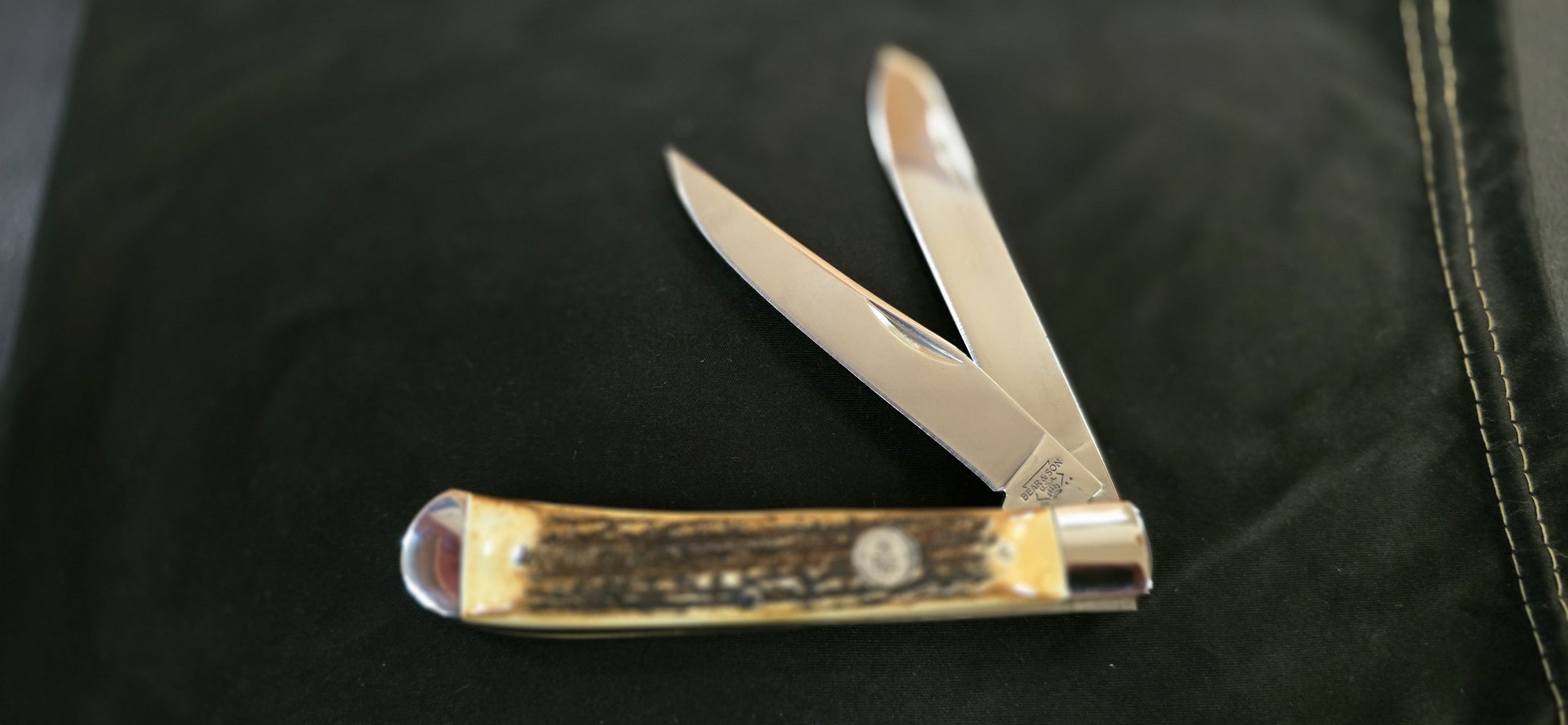 Bear and Son — Texas Stag Trapper — GS57