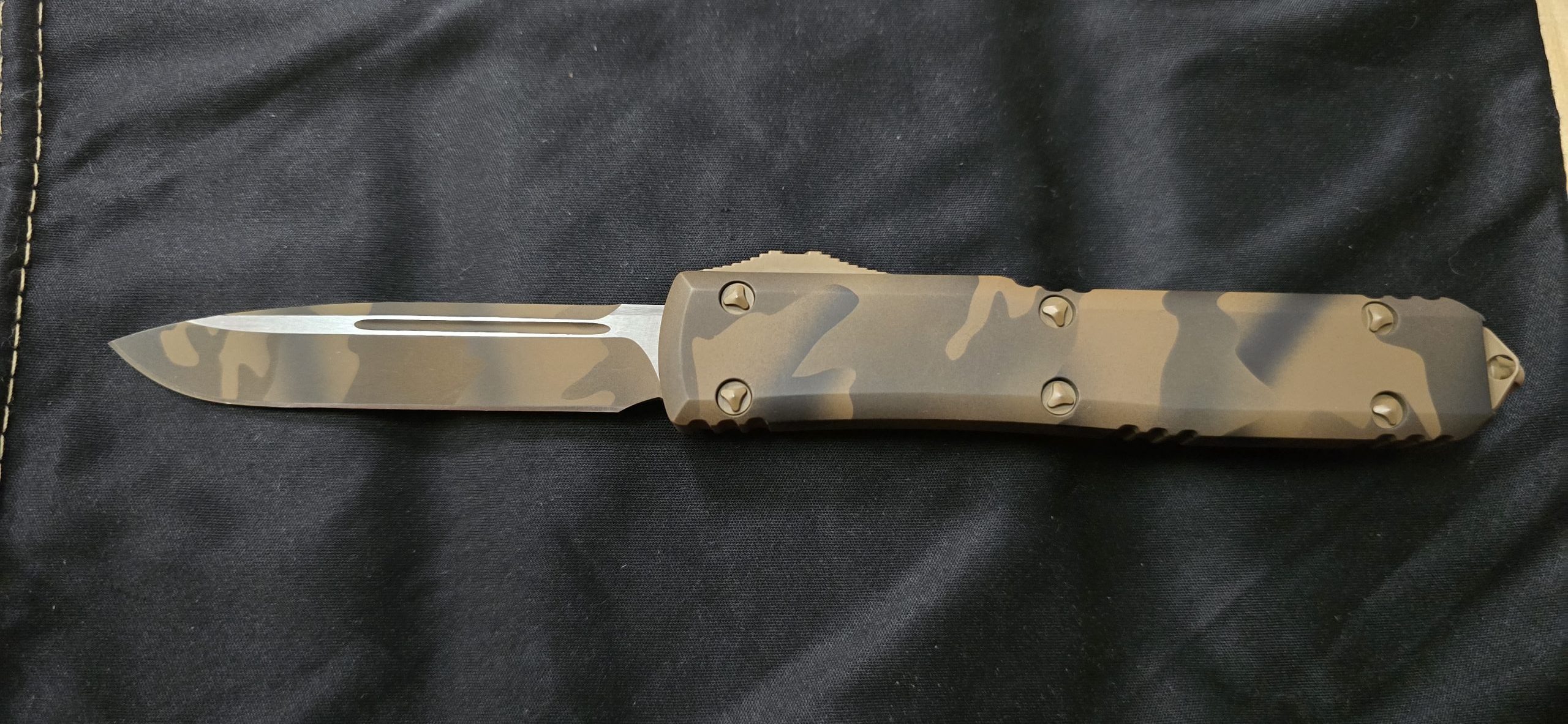 Microtech Ultratech S/E Signature — Coyote Camo — 121-1 CCS